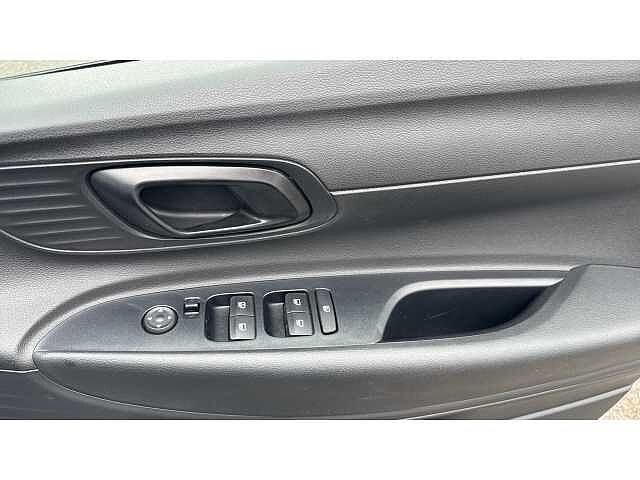 Hyundai i20 1.0T GDi Advance 5dr