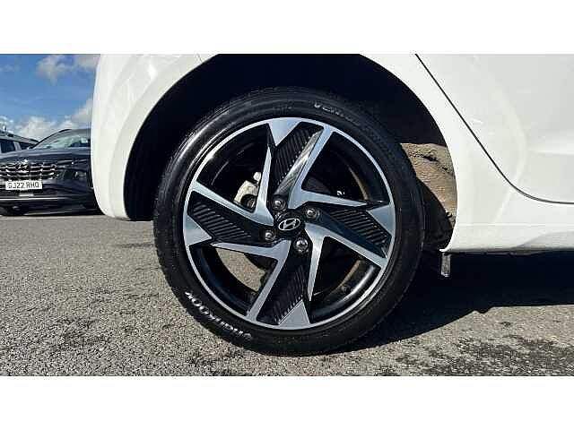 Hyundai i10 1.0 [58] Premium 5dr Auto [Nav]