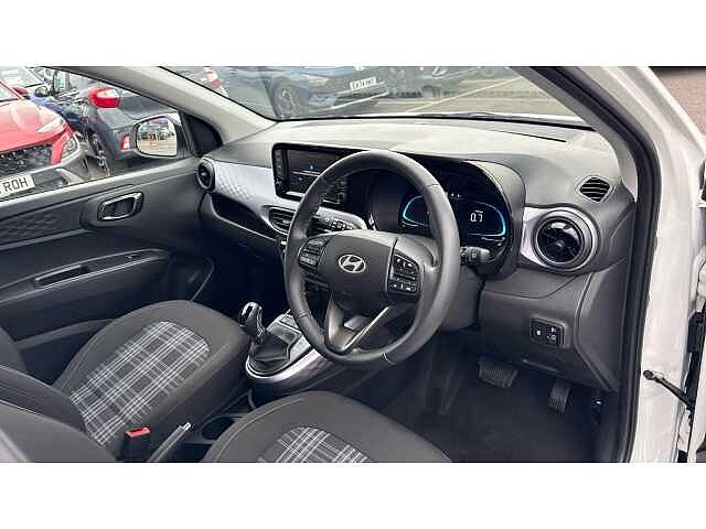 Hyundai i10 1.0 [58] Premium 5dr Auto [Nav]