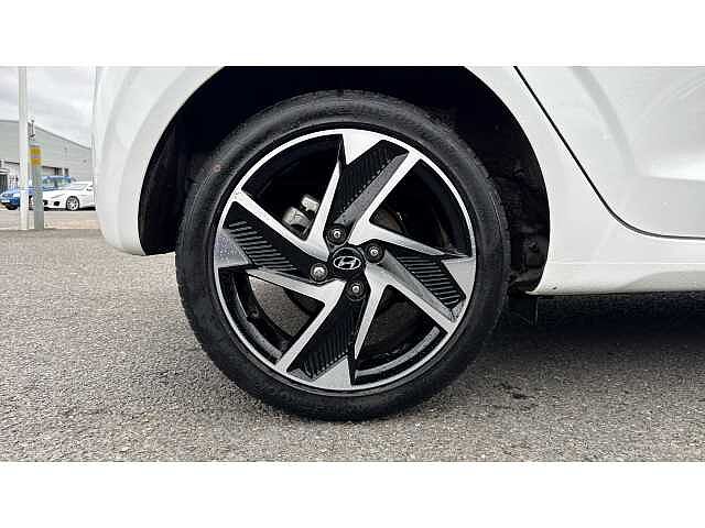 Hyundai i10 1.0 [58] Premium 5dr Auto [Nav]