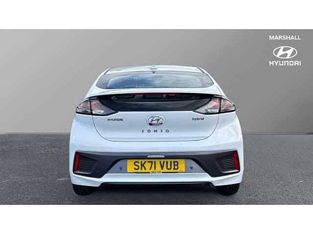 Hyundai Ioniq 1.6 GDi Hybrid Premium 5dr DCT
