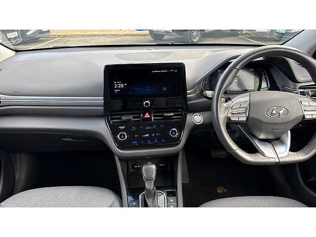 Hyundai Ioniq 1.6 GDi Hybrid Premium 5dr DCT