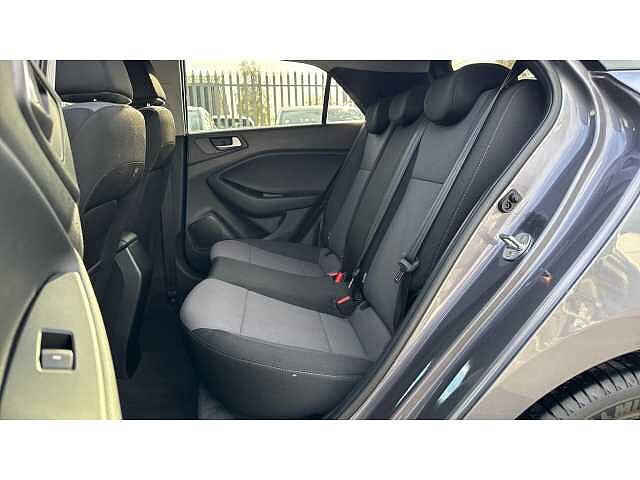 Hyundai i20 1.2 MPi Premium Nav 5dr