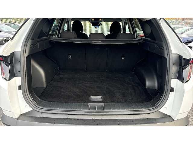 Hyundai TUCSON 1.6 TGDi Premium 5dr 2WD White