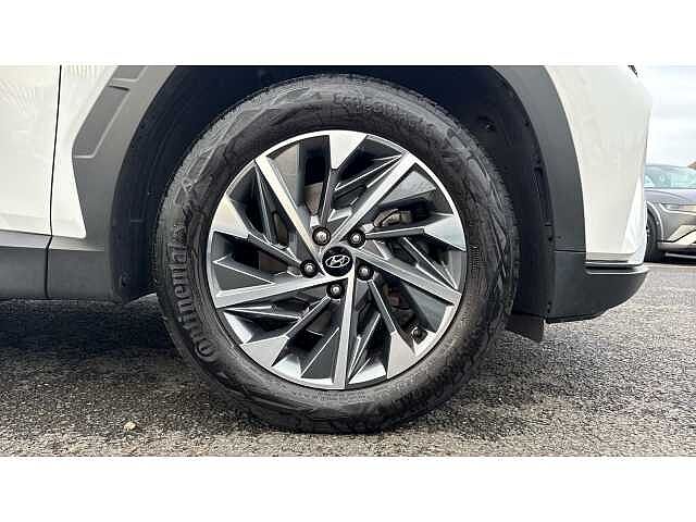 Hyundai TUCSON 1.6 TGDi Premium 5dr 2WD White