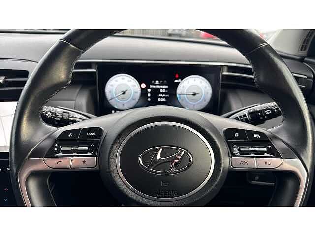 Hyundai TUCSON 1.6 TGDi Premium 5dr 2WD White