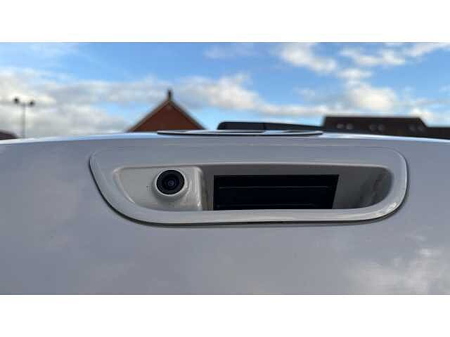 Hyundai i10 1.0 [58] Premium 5dr Auto [Nav]