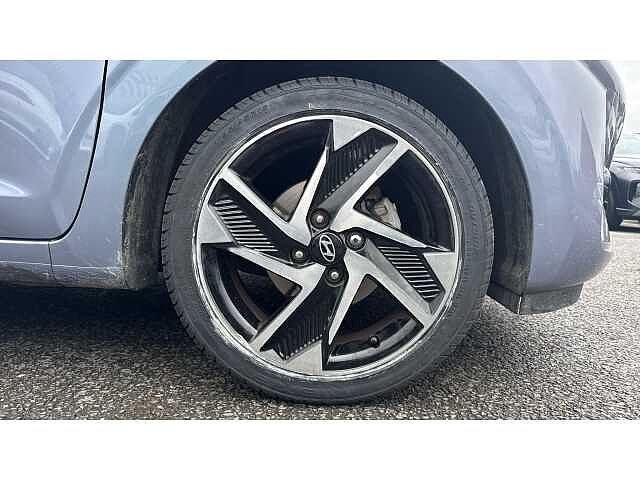 Hyundai i10 I10 1.0 MPi Premium 5dr Auto