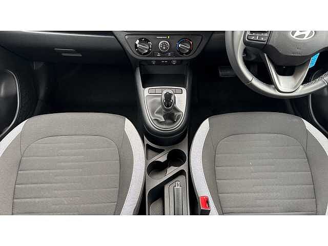 Hyundai i10 I10 1.0 Advance 5dr Auto