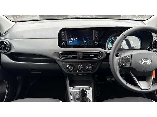 Hyundai i10 i10 5Dr HAT 1.0 MPi 63ps Advance NAV AU