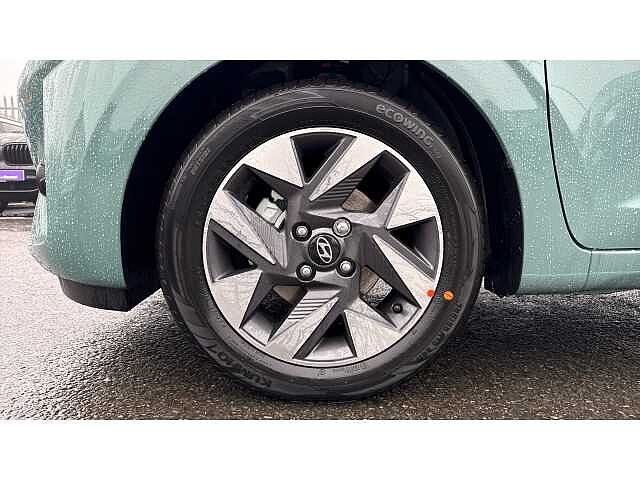 Hyundai i10 i10 5Dr HAT 1.0 MPi 63ps Advance NAV