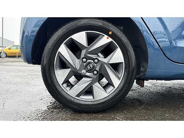 Hyundai i10 i10 5Dr HAT 1.0 MPi 63ps Advance NAV