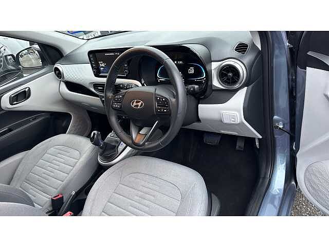 Hyundai i10 I10 1.2 [79] Premium 5dr Auto [Nav]
