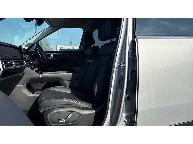 Hyundai SANTA FE SANTA FE 1.6 TGDi Plug-in Hybrid Ultimate 5dr 4WD Auto Silver
