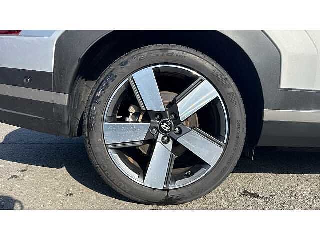 Hyundai SANTA FE SANTA FE 1.6 TGDi Plug-in Hybrid Ultimate 5dr 4WD Auto Silver