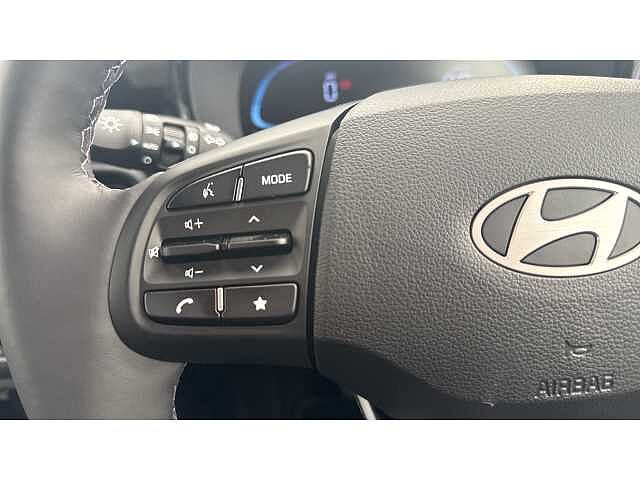 Hyundai i10 i10 5Dr HAT 1.2 MPi 79ps Premium NAV AU