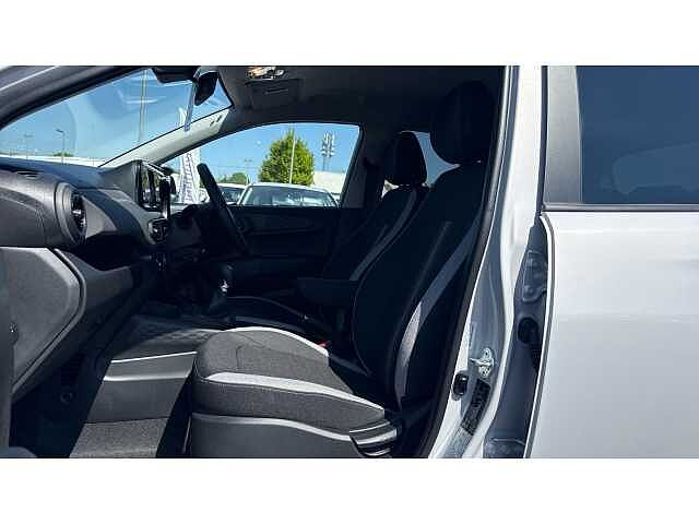 Hyundai I10 i10 5Dr HAT 1.0 MPi 67ps Advance Plus Pack Lumen Gray