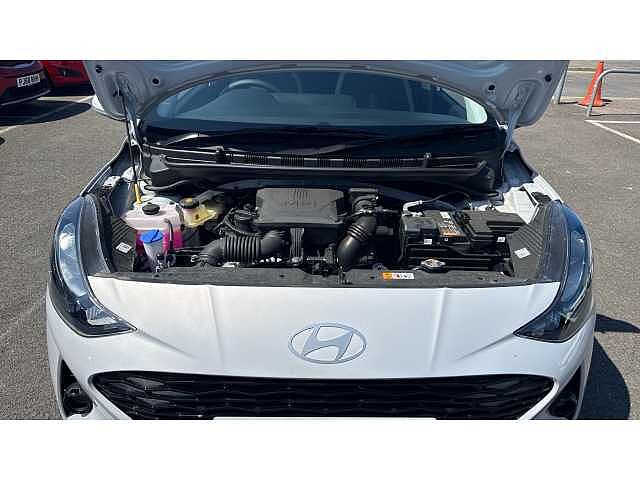 Hyundai I10 i10 5Dr HAT 1.0 MPi 67ps Advance Plus Pack Lumen Gray