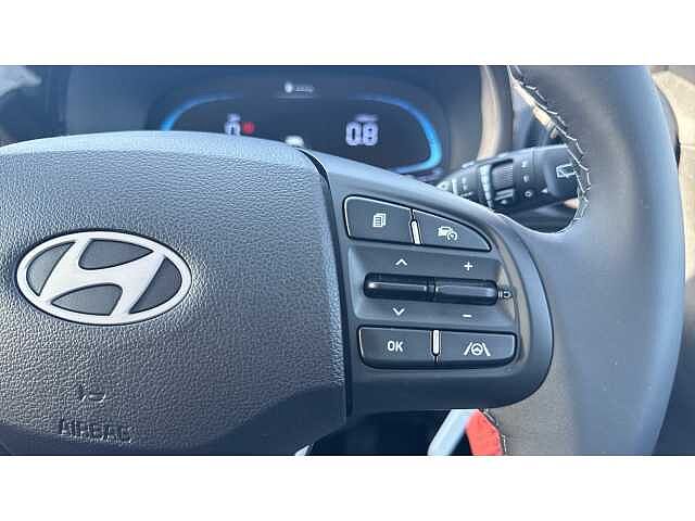 Hyundai I10 i10 5Dr HAT 1.0 MPi 67ps Advance Plus Pack Lumen Gray