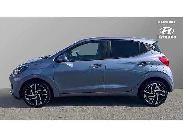 Hyundai i10 i10 5Dr HAT 1.2 MPi 79ps Premium NAV AU