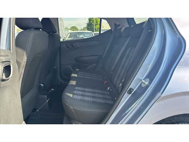 Hyundai i10 i10 5Dr HAT 1.2 MPi 79ps Premium NAV AU