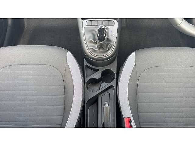 Hyundai i10 i10 5Dr HAT 1.0 MPi 67ps Advance AU