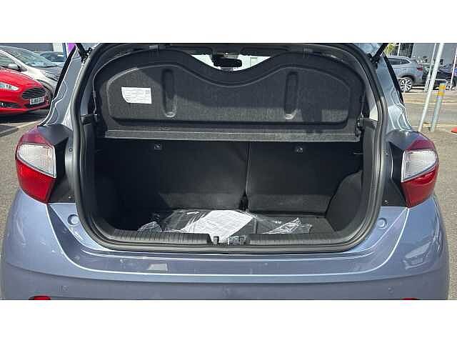 Hyundai i10 i10 5Dr HAT 1.2 MPi 79ps Premium NAV AU