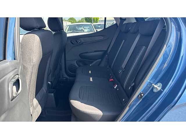 Hyundai i10 i10 5Dr HAT 1.0 MPi 67ps Advance Plus Pack AU