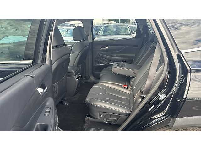 Hyundai Santa Fe SANTA FE 1.6 TGDi Plug-in Hybrid Ultimate 5dr 4WD Auto