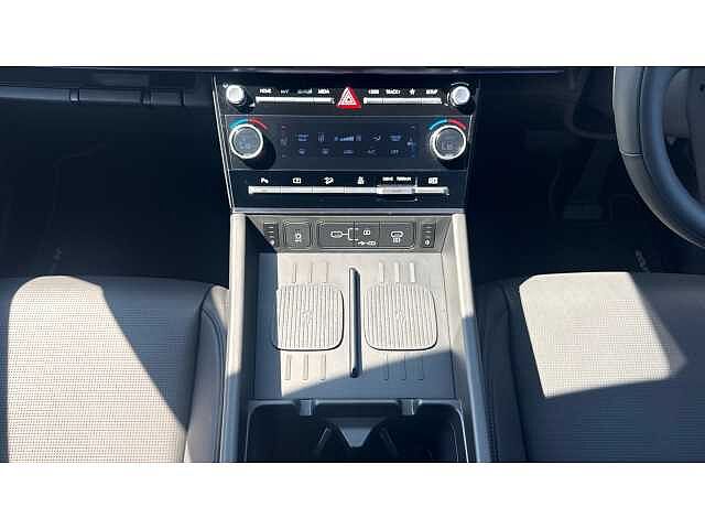 Hyundai Santa Fe Santa FE 7st 1.6TGDi Phev Cligpy AU 4WD