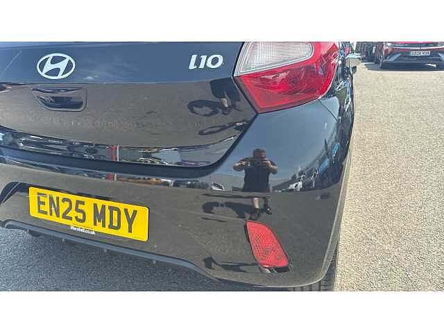 Hyundai i10 I10 1.0 [63] Premium 5dr Auto [Nav]