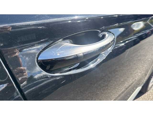 Hyundai Santa Fe SANTA FE 1.6 TGDi Hybrid Ultimate 5dr 4WD Auto