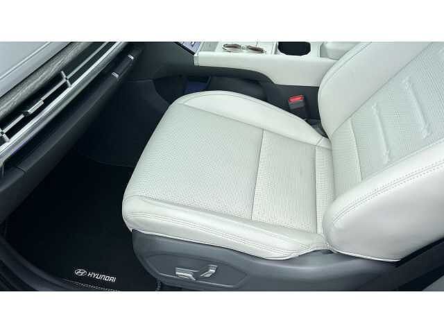 Hyundai Santa Fe SANTA FE 1.6 TGDi Plug-in Hybrid Ultimate 5dr 4WD Auto
