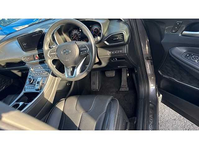 Hyundai Santa Fe SANTA FE 1.6 TGDi Plug-in Hybrid Premium 5dr 4WD Auto