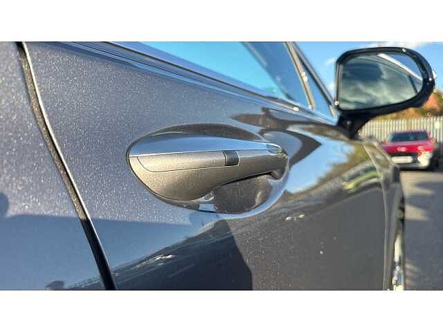 Hyundai Santa Fe SANTA FE 1.6 TGDi Plug-in Hybrid Premium 5dr 4WD Auto
