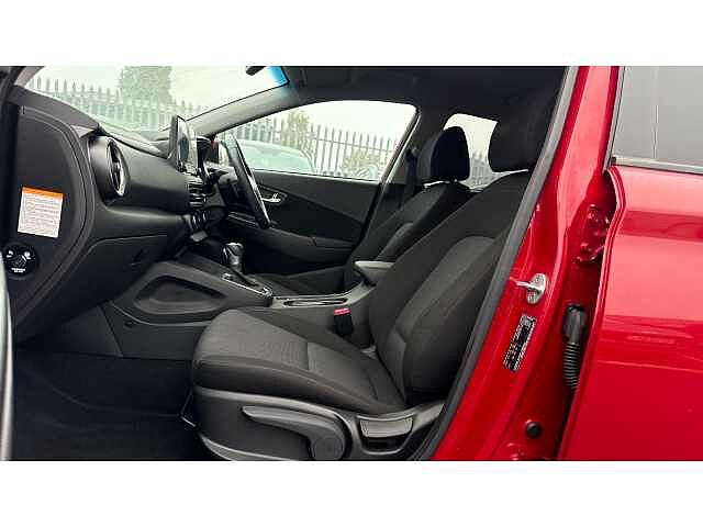 Hyundai KONA KONA 1.6 GDi Hybrid Premium 5dr DCT Red