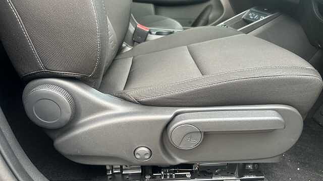 Hyundai Kona 5Dr HAT 65kWh Advance C/Pk AU