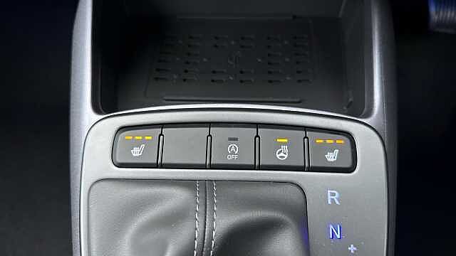 Hyundai i10 I10 1.2 [79] Premium 5dr Auto [Nav]